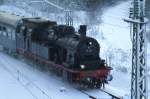 Dreik�nigsdampf 2010. Mit Volldampf von Singen (Htw.) und Rottweil zur Dreiseenbahn (Singen-Engen-Donaueschingen-Titisee-Seebrugg und zur�ck). Die Personenzug-Tenderdampflokomotive 78 468 unterst�tzt von einer historischen Diesellok V 100 1041 aufgen ...